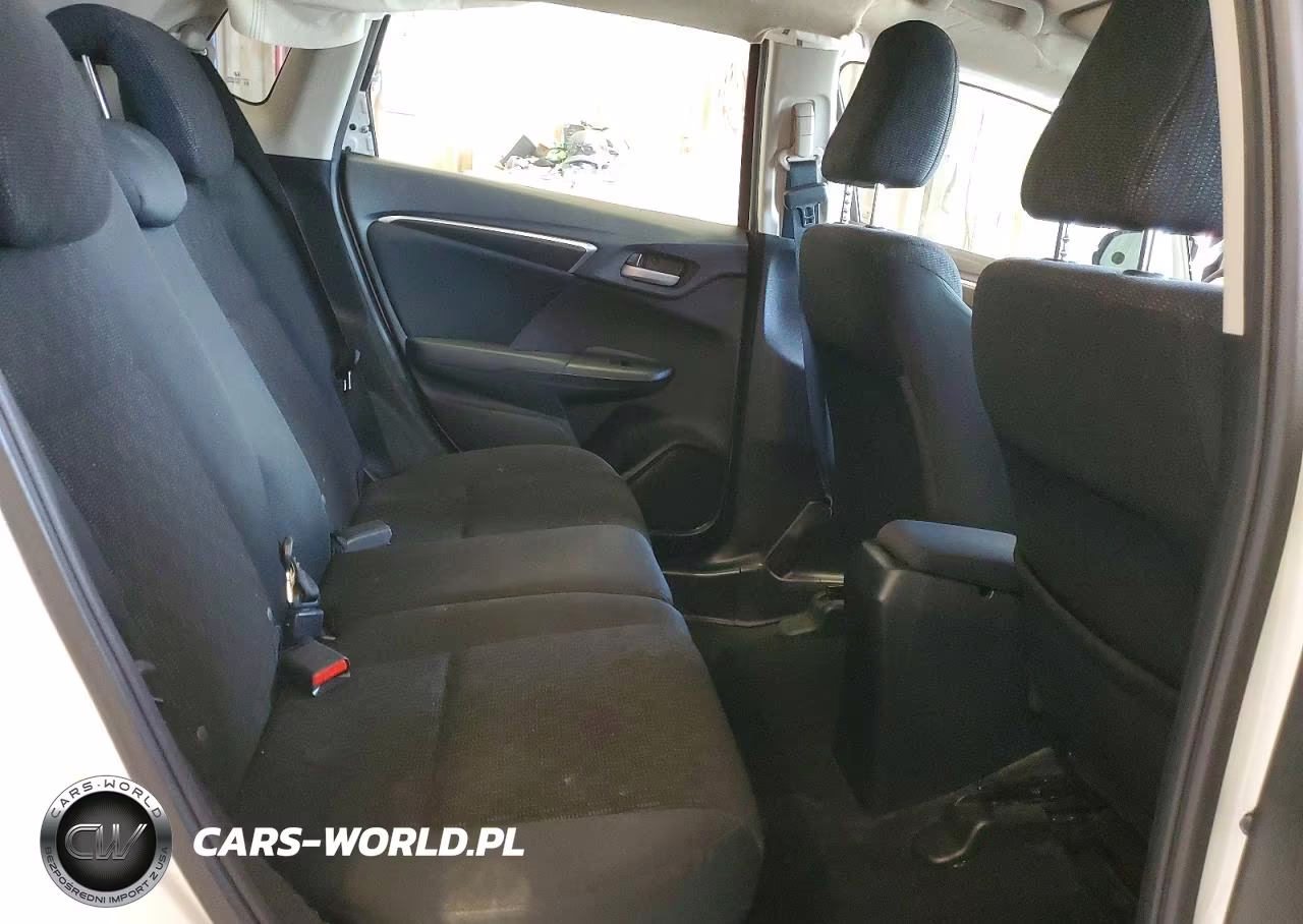 2015 Honda Fit Lx VIN:3HGGK5H50FM785312 - 10