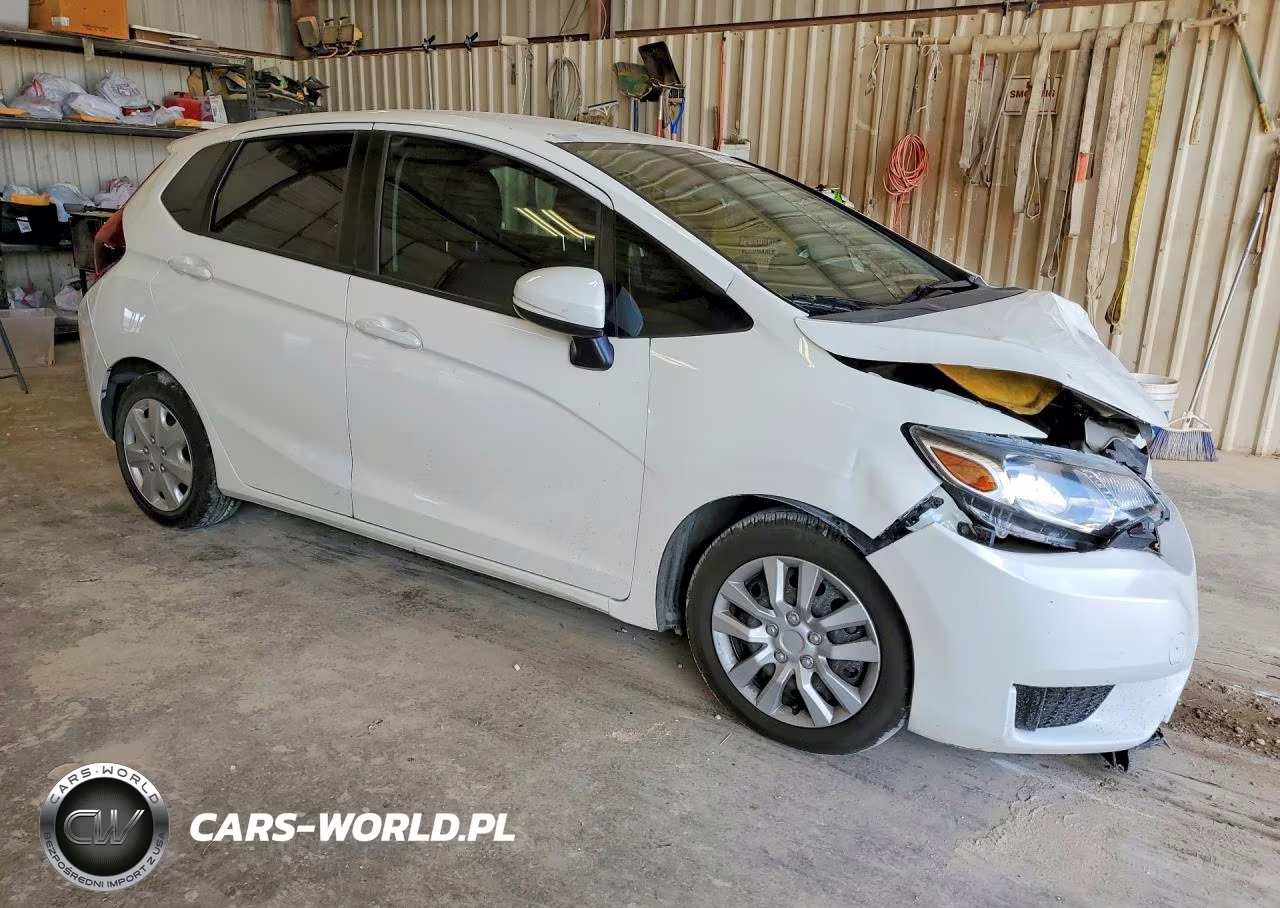 2015 Honda Fit Lx VIN:3HGGK5H50FM785312 - 4
