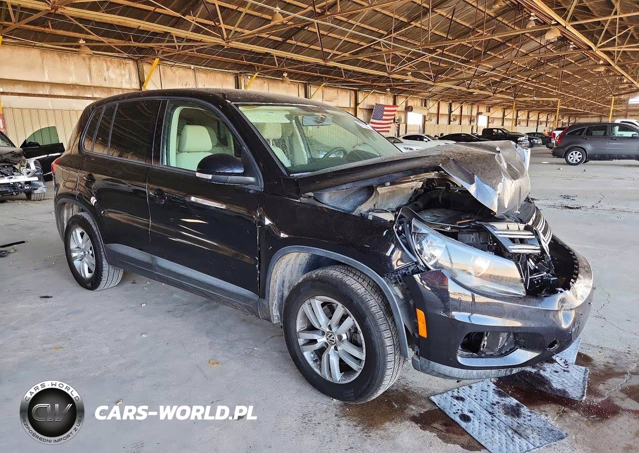 2012 Volkswagen Tiguan S VIN:WVGAV7AX9CW560722 - 4