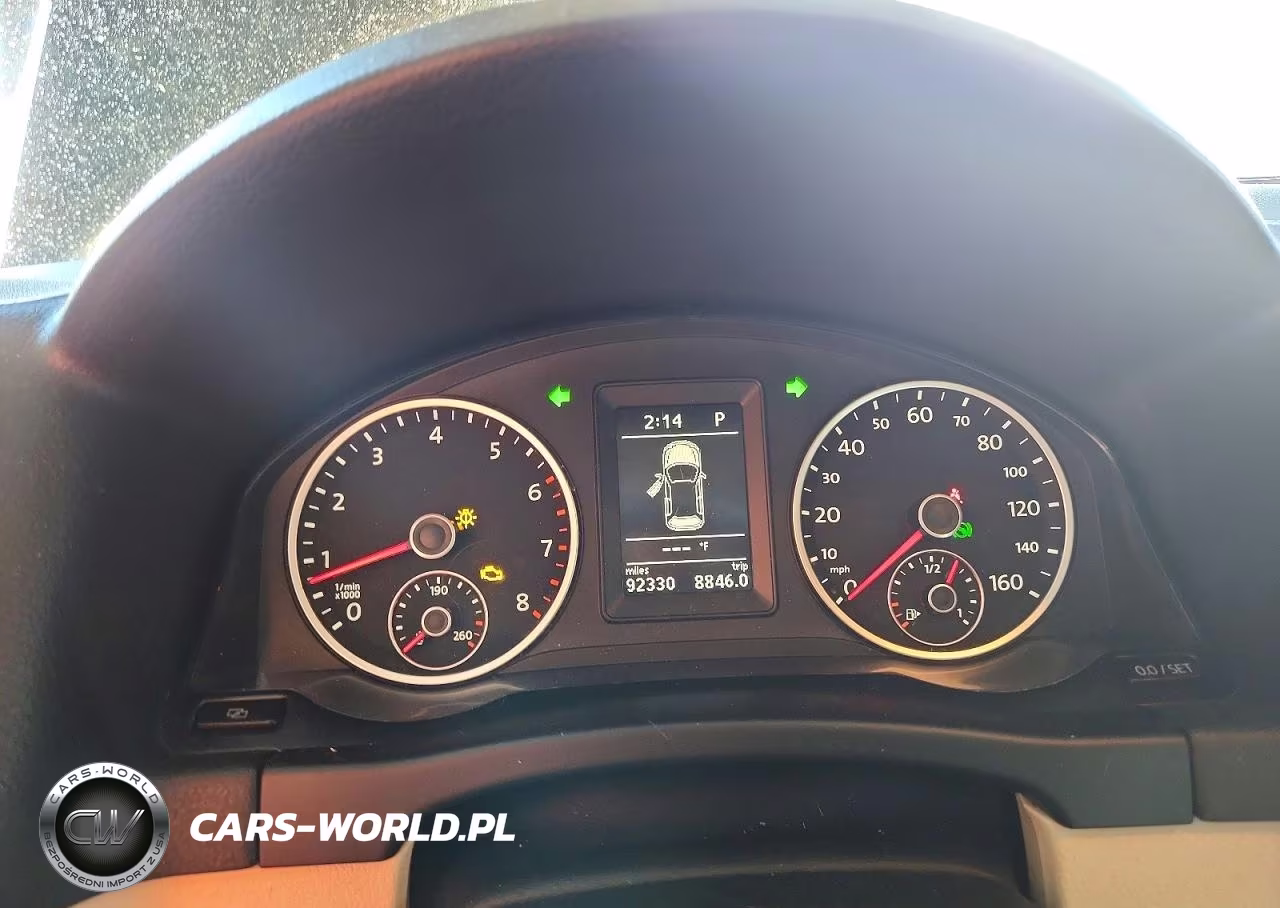 2012 Volkswagen Tiguan S VIN:WVGAV7AX9CW560722 - 9