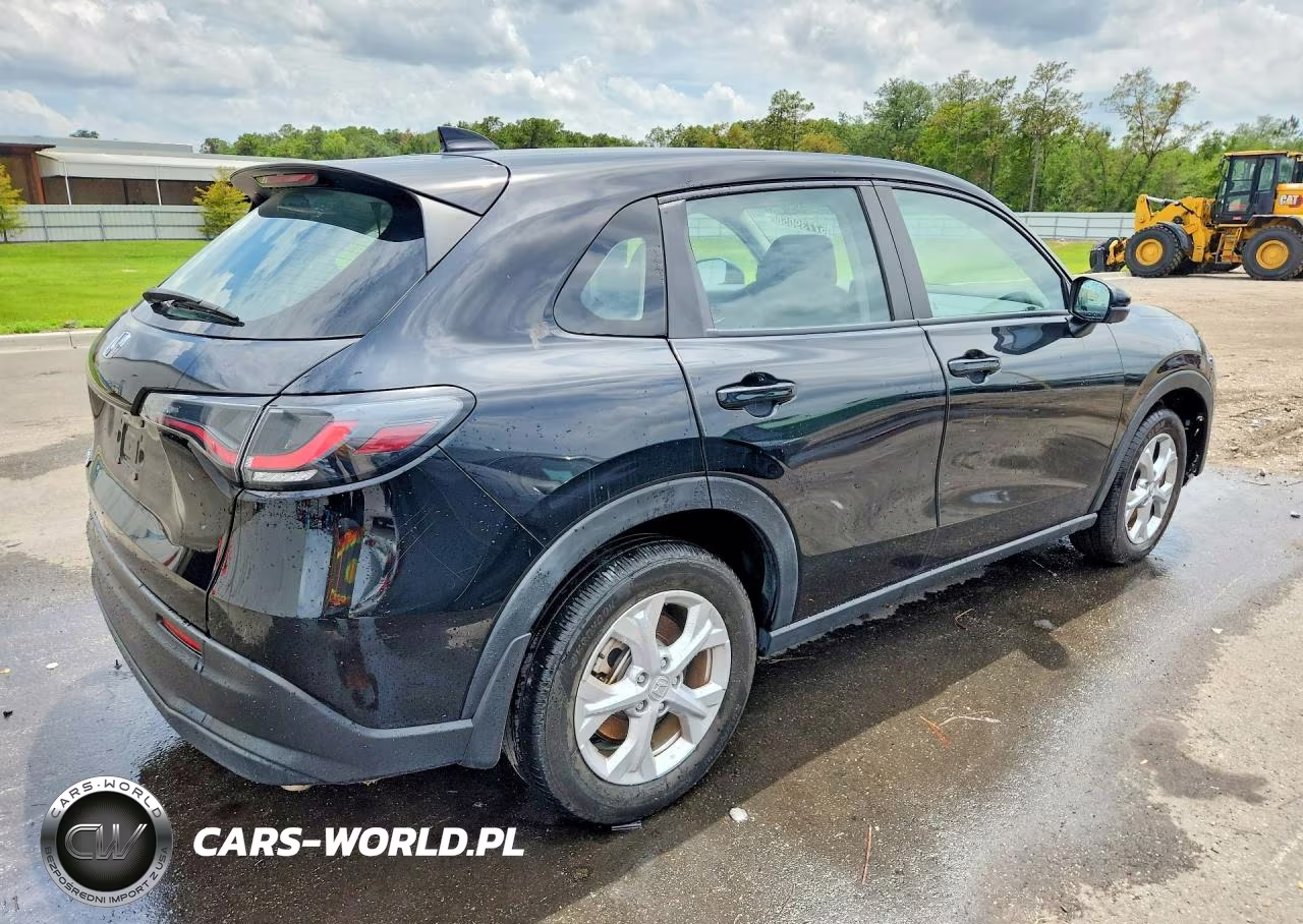 2023 HONDA HR-V LX VIN:3CZRZ1H30PM742854 - 3