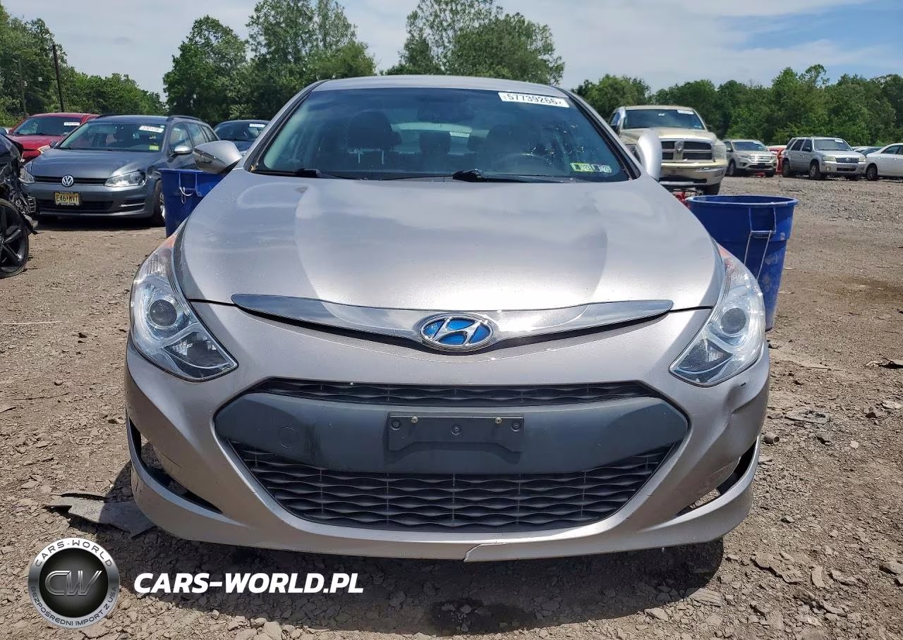 2012 Hyundai Sonata Hybrid VIN:KMHEC4A46CA039076 - 5
