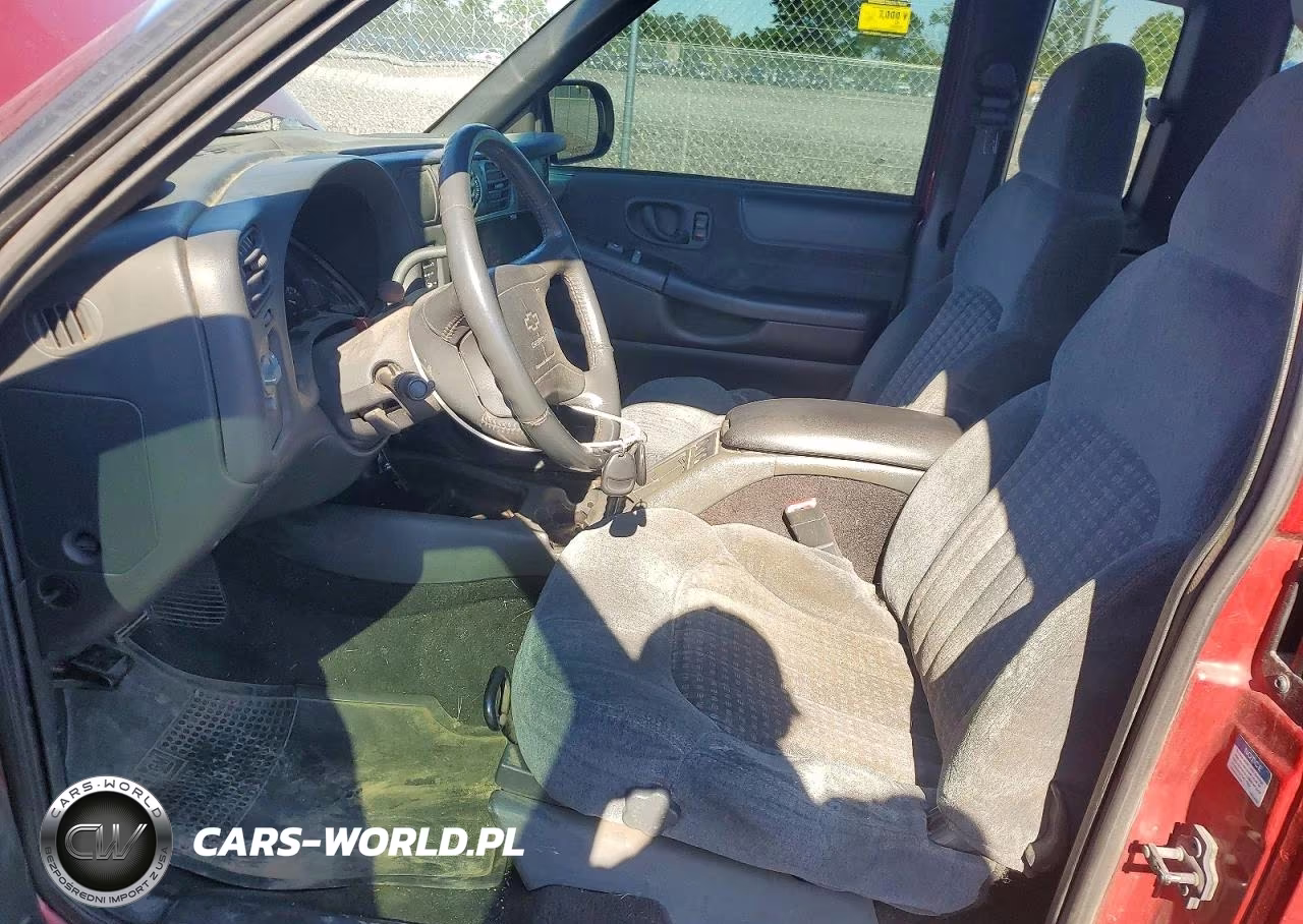1998 Chevrolet S Truck S10 VIN:1GCCS19X4W8222922 - 7
