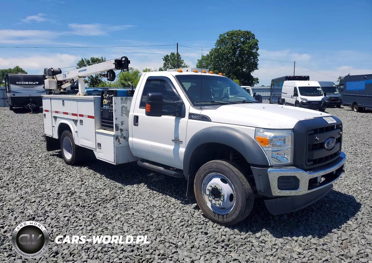 2016 Ford F550 Super Duty VIN:1FDUF5GT3GED28129 - 4