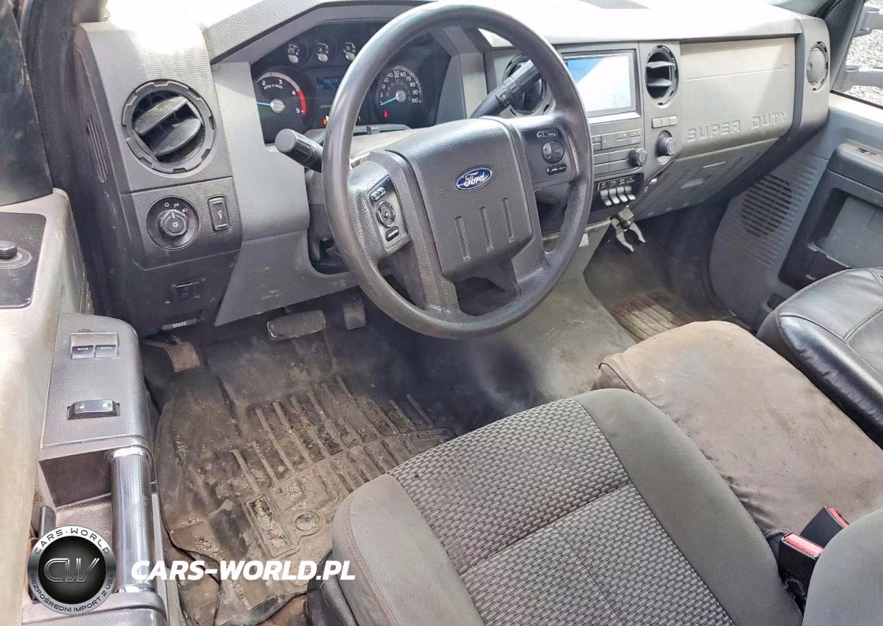 2016 Ford F550 Super Duty VIN:1FDUF5GT3GED28129 - 8