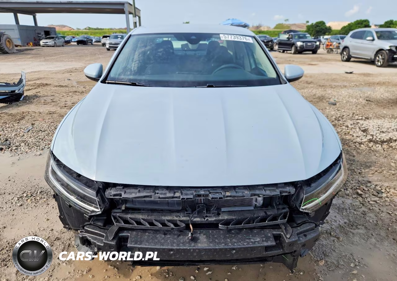 2025 Volkswagen Jetta Se VIN:3VWEX7BUXSM033157 - 5