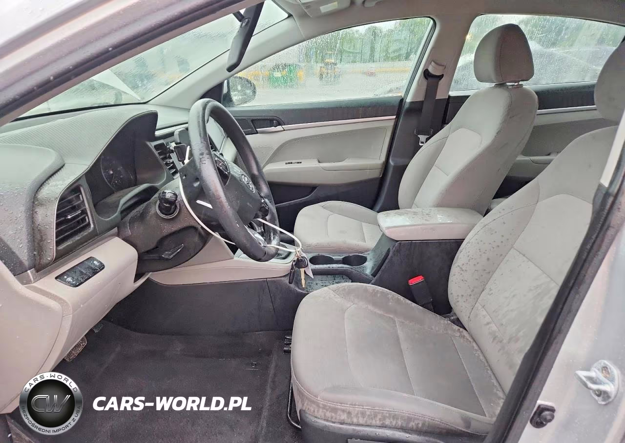 2019 Hyundai Elantra Se VIN:5NPD74LF0KH470104 - 7