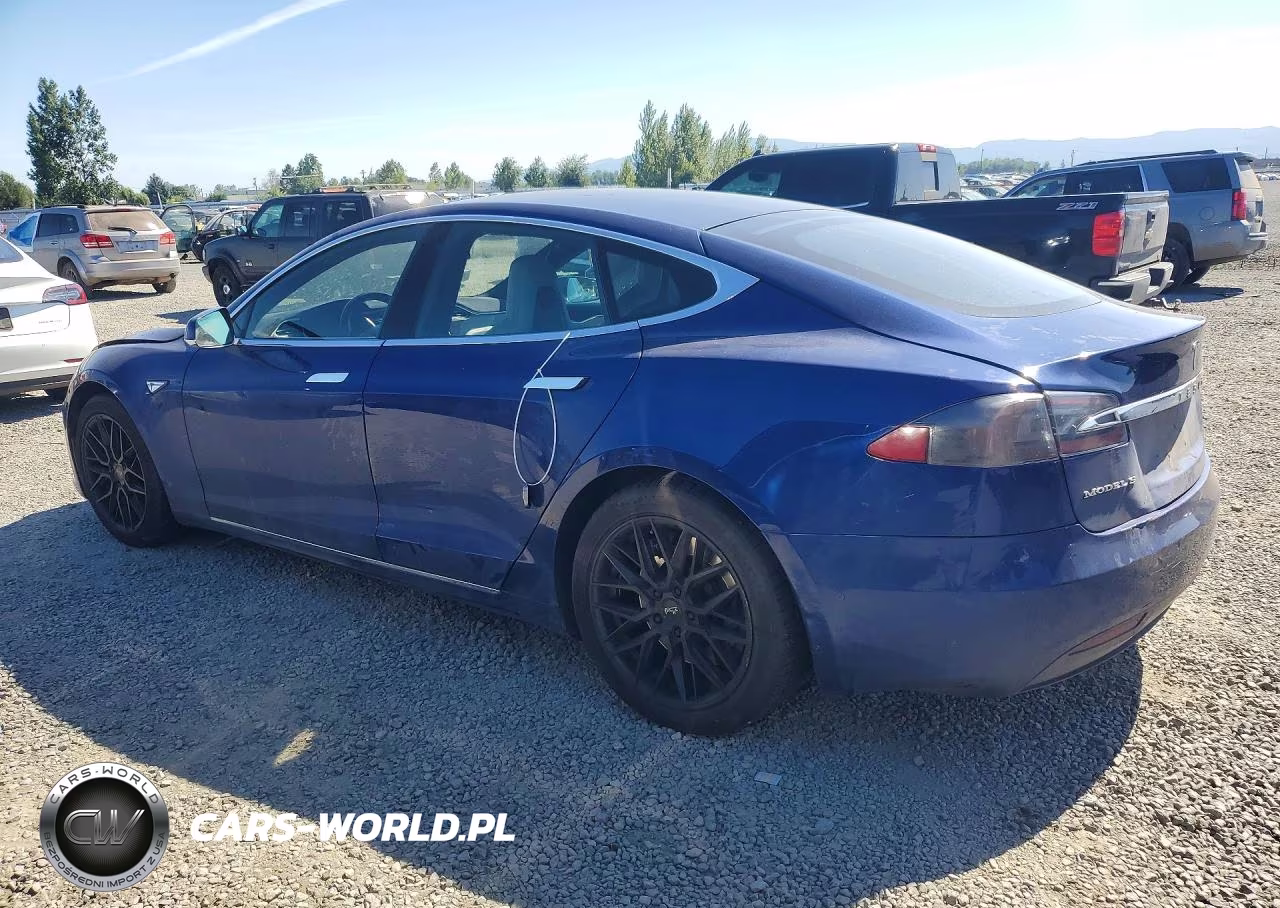 2016 Tesla Model S VIN:5YJSA1E22GF136812 - 2