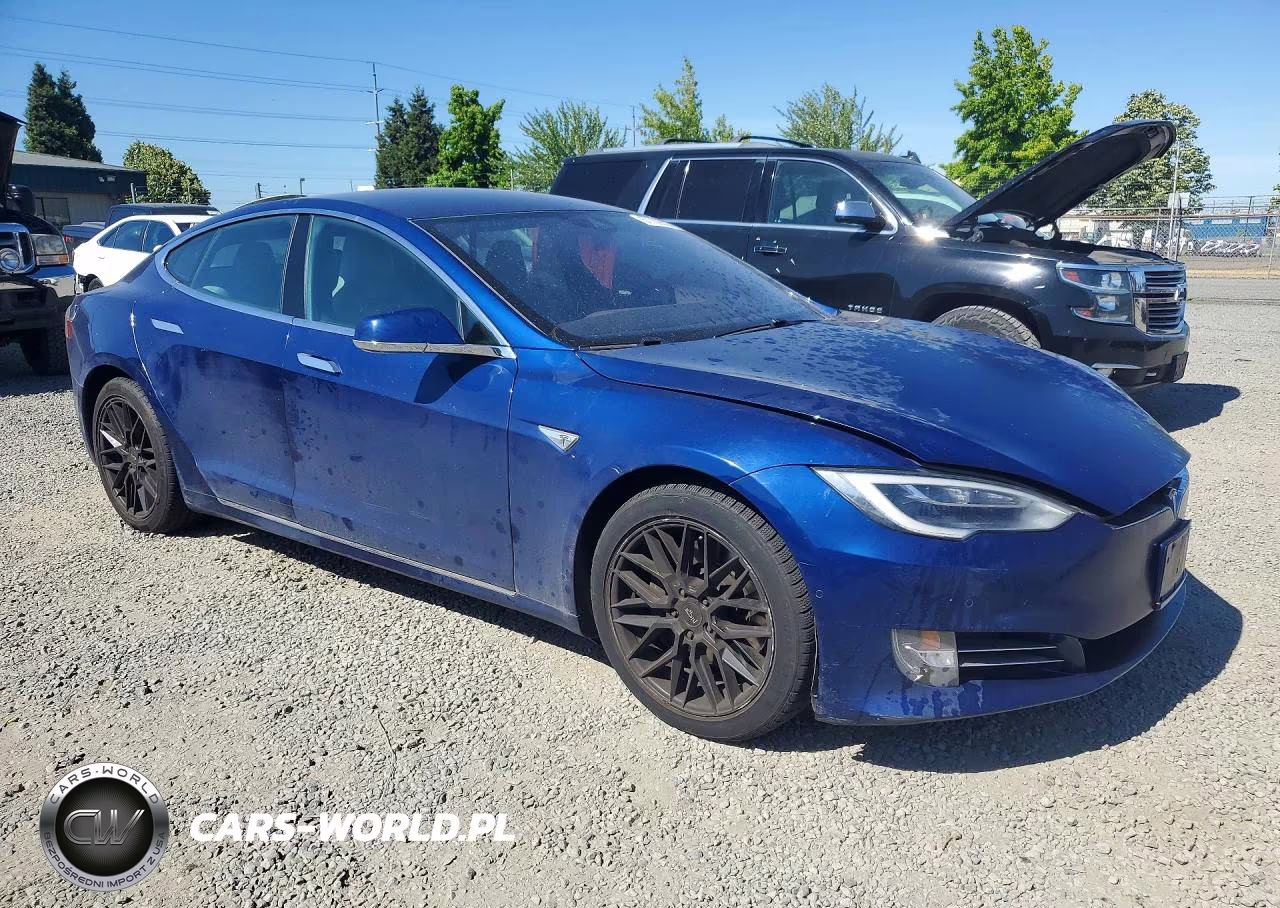 2016 Tesla Model S VIN:5YJSA1E22GF136812 - 4
