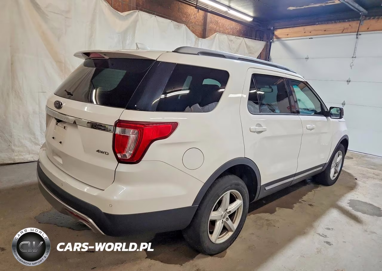 2016 Ford Explorer Xlt VIN:1FM5K8D8XGGC31838 - 3