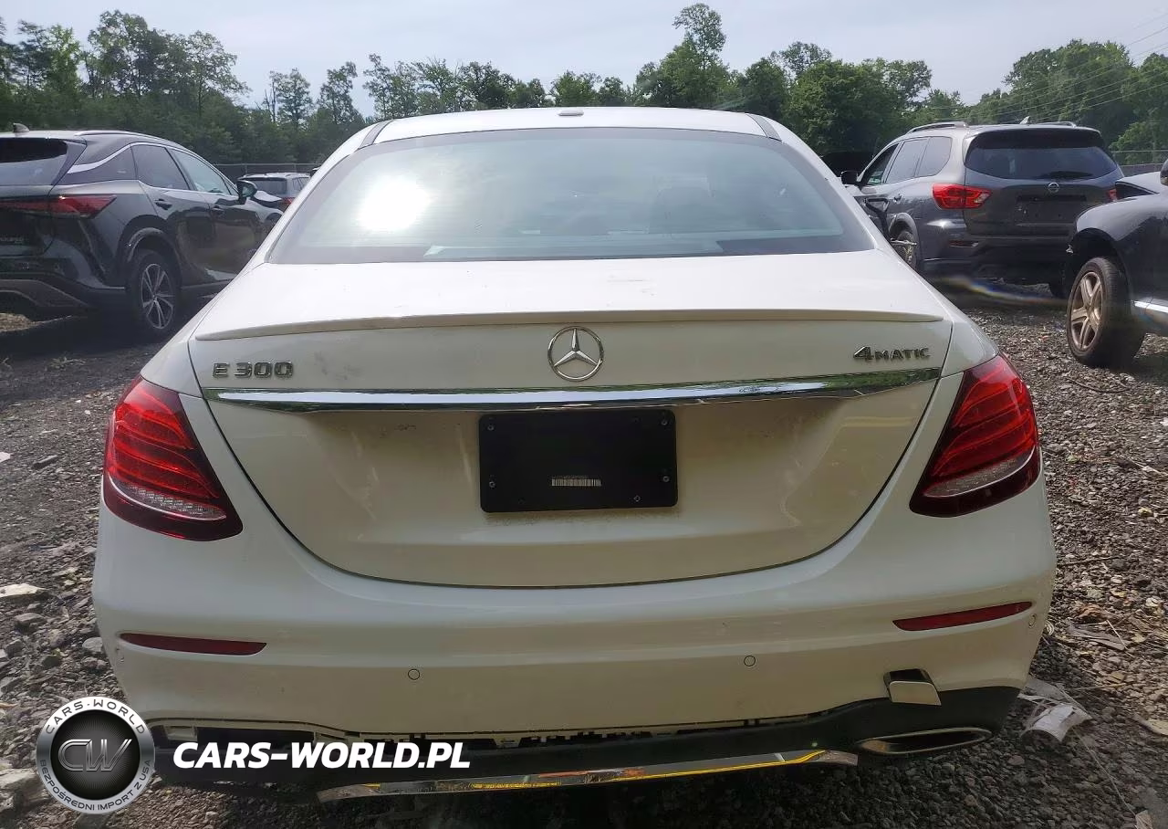 2018 Mercedes-Benz E 300 4Matic VIN:WDDZF4KB3JA371568 - 6