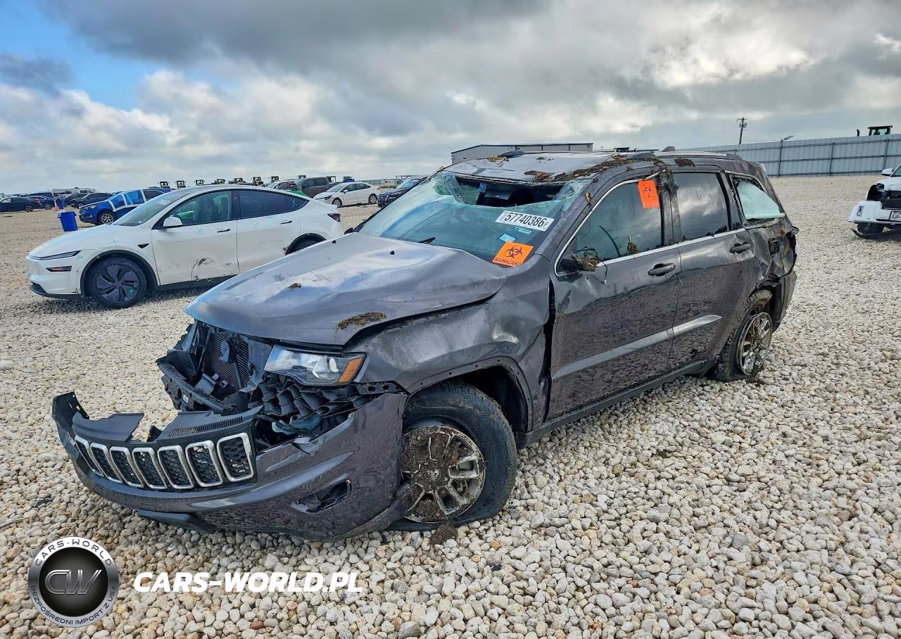 2020 Jeep Grand Cherokee Laredo