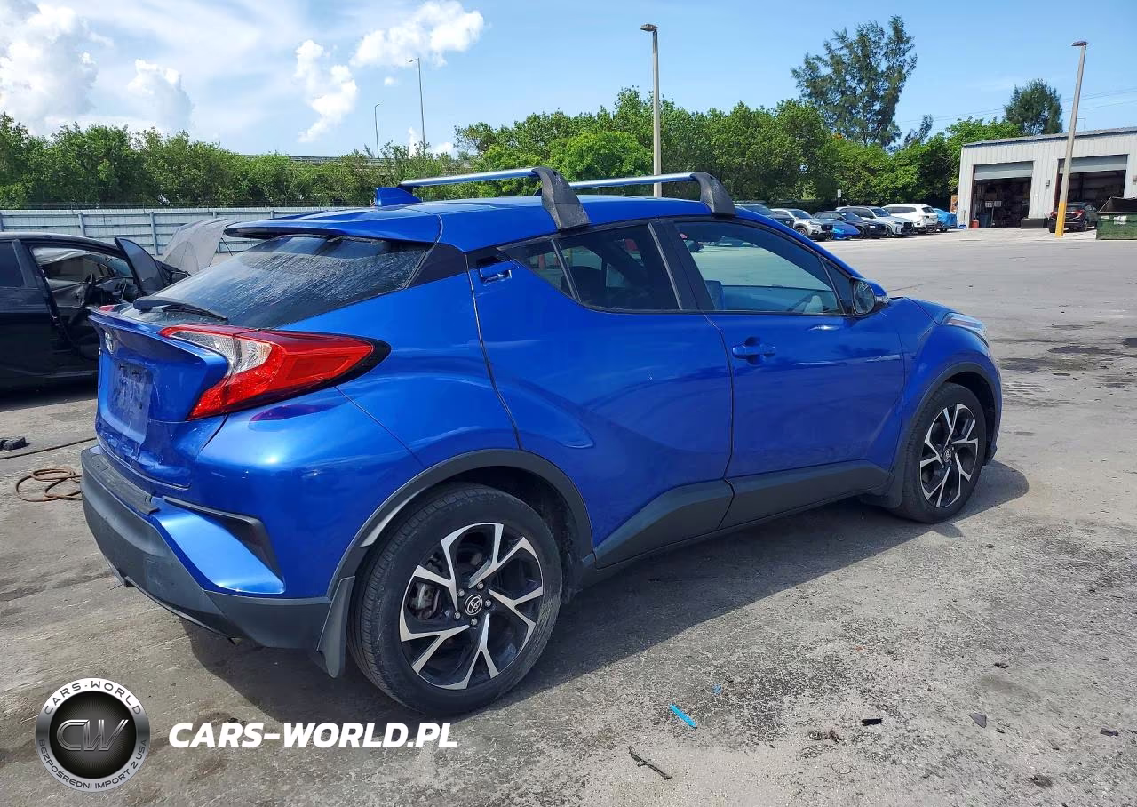 2022 Toyota C-Hr Xle VIN:NMTKHMBX0NR142189 - 3