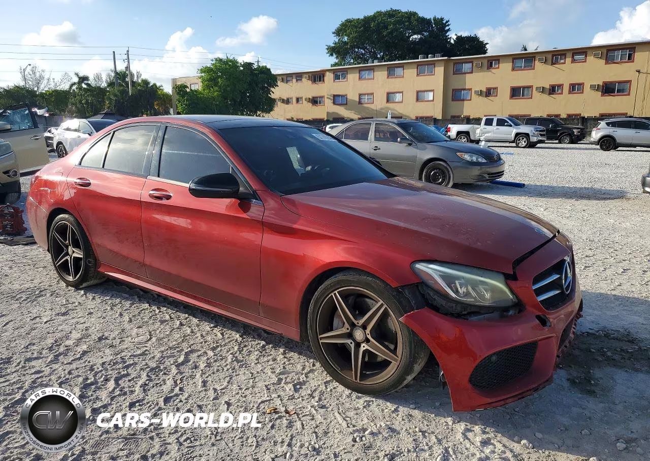 2016 Mercedes-Benz C 300 VIN:55SWF4JB4GU098735 - 4
