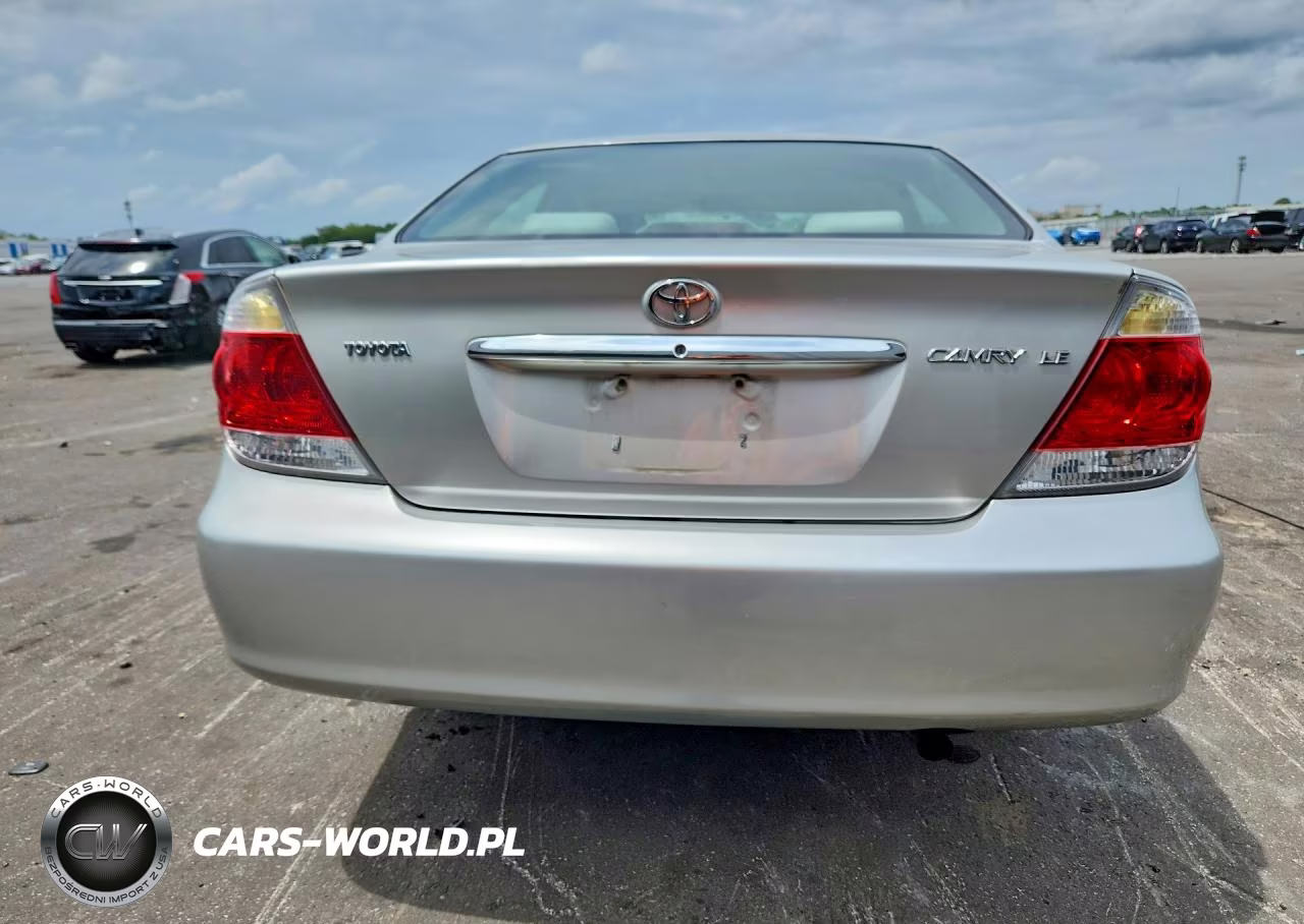 2005 Toyota Camry Le VIN:4T1BE32K55U546363 - 6