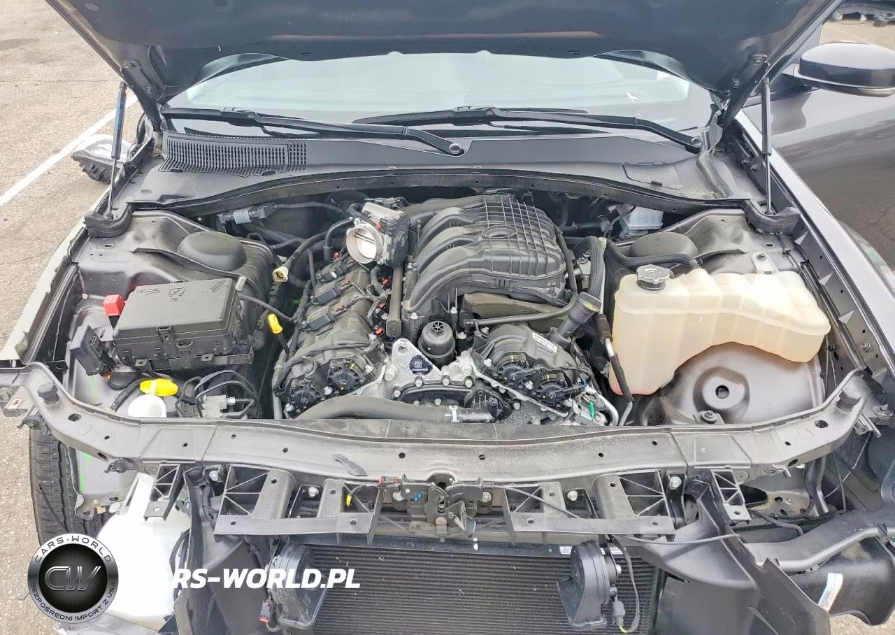 2023 Chrysler 300 Touring L VIN:2C3CCADG3PH647858 - 11