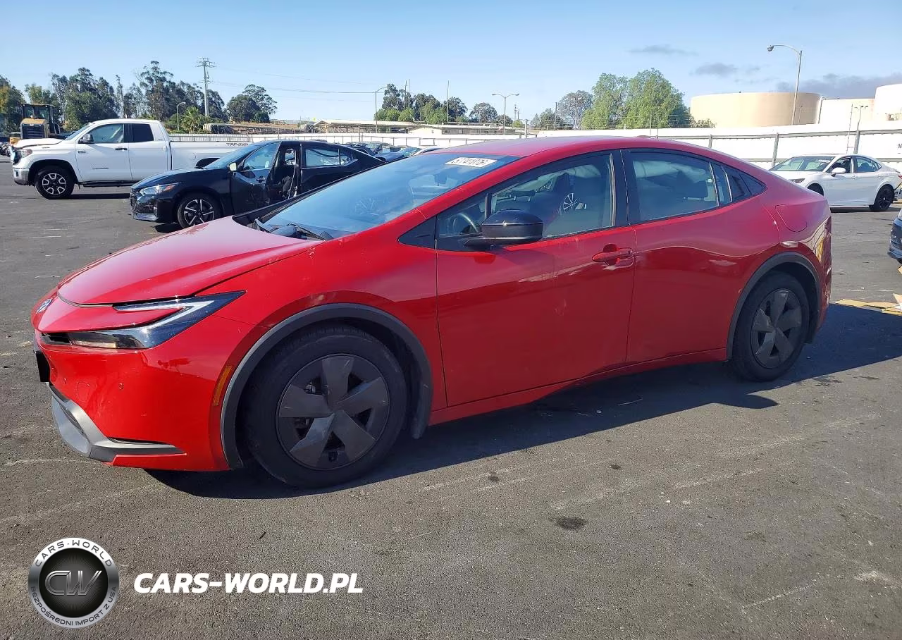 2024 Toyota Prius Le – zdjęcie 1 z 12