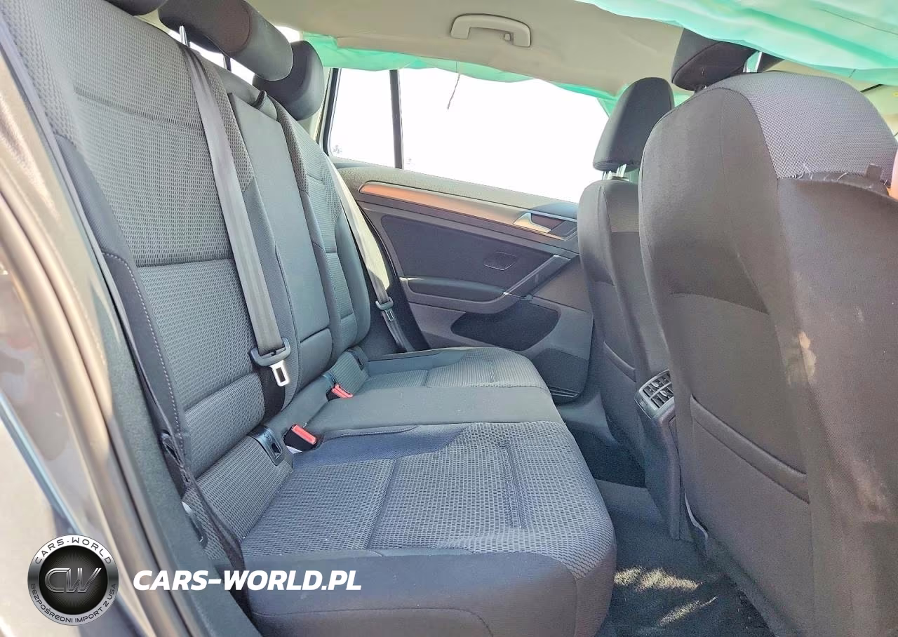 2019 Volkswagen Golf Sportwagen S VIN:3VW217AUXKM512099 - 10