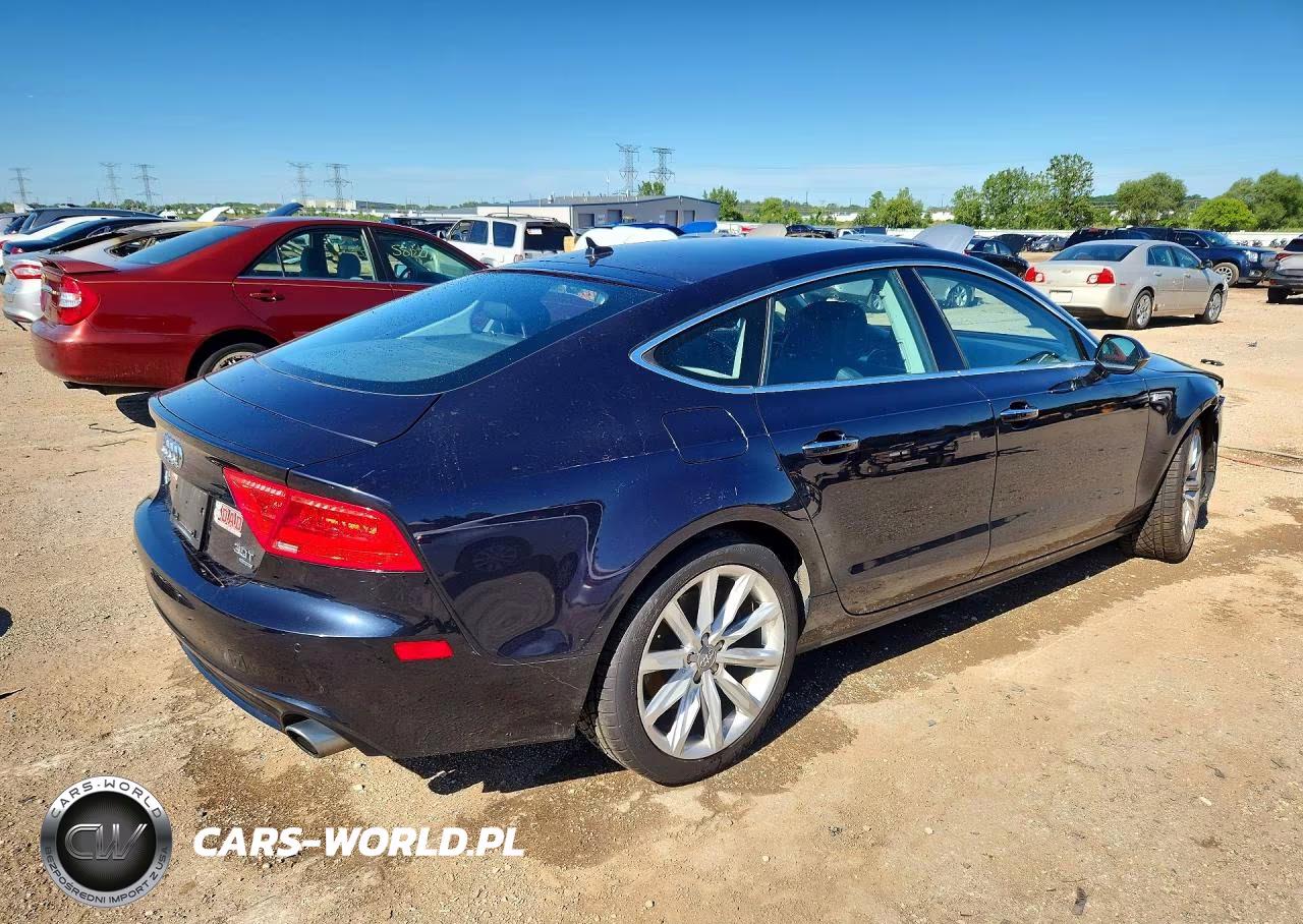 2015 Audi A7 Premium Plus VIN:WAUWGAFCXFN004157 - 3