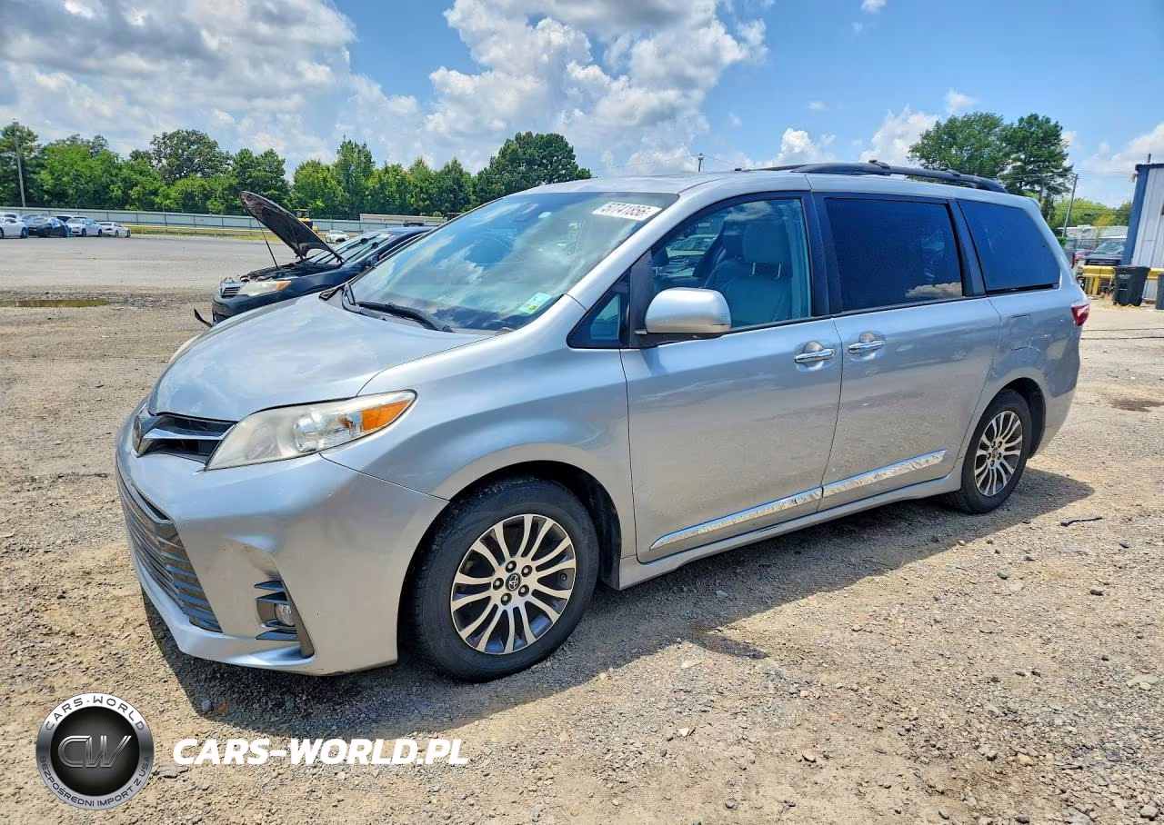 2019 Toyota Sienna Xle 8-Passenger