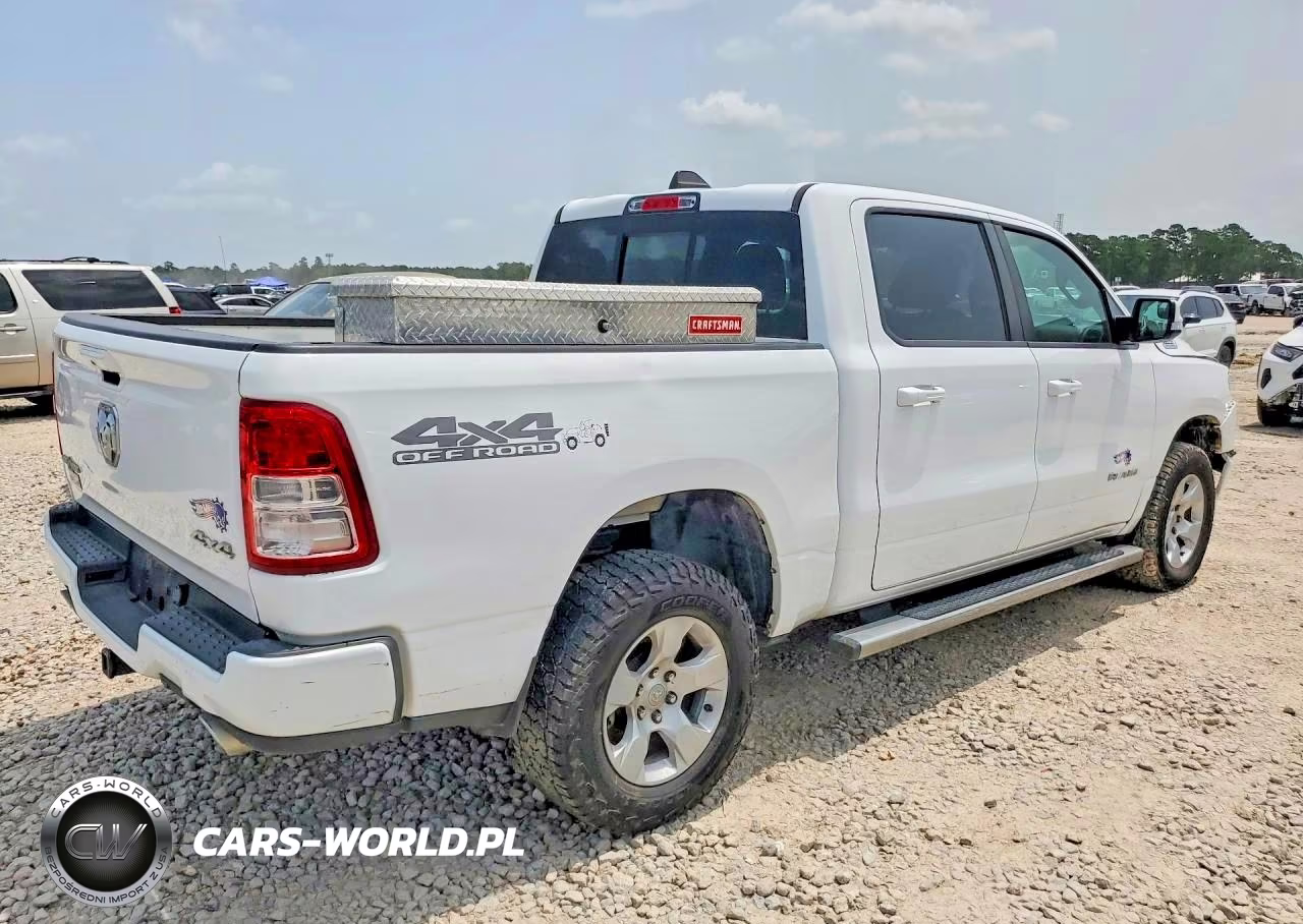 2021 Ram 1500 Big Horn VIN:1C6SRFFT5MN505177 - 3