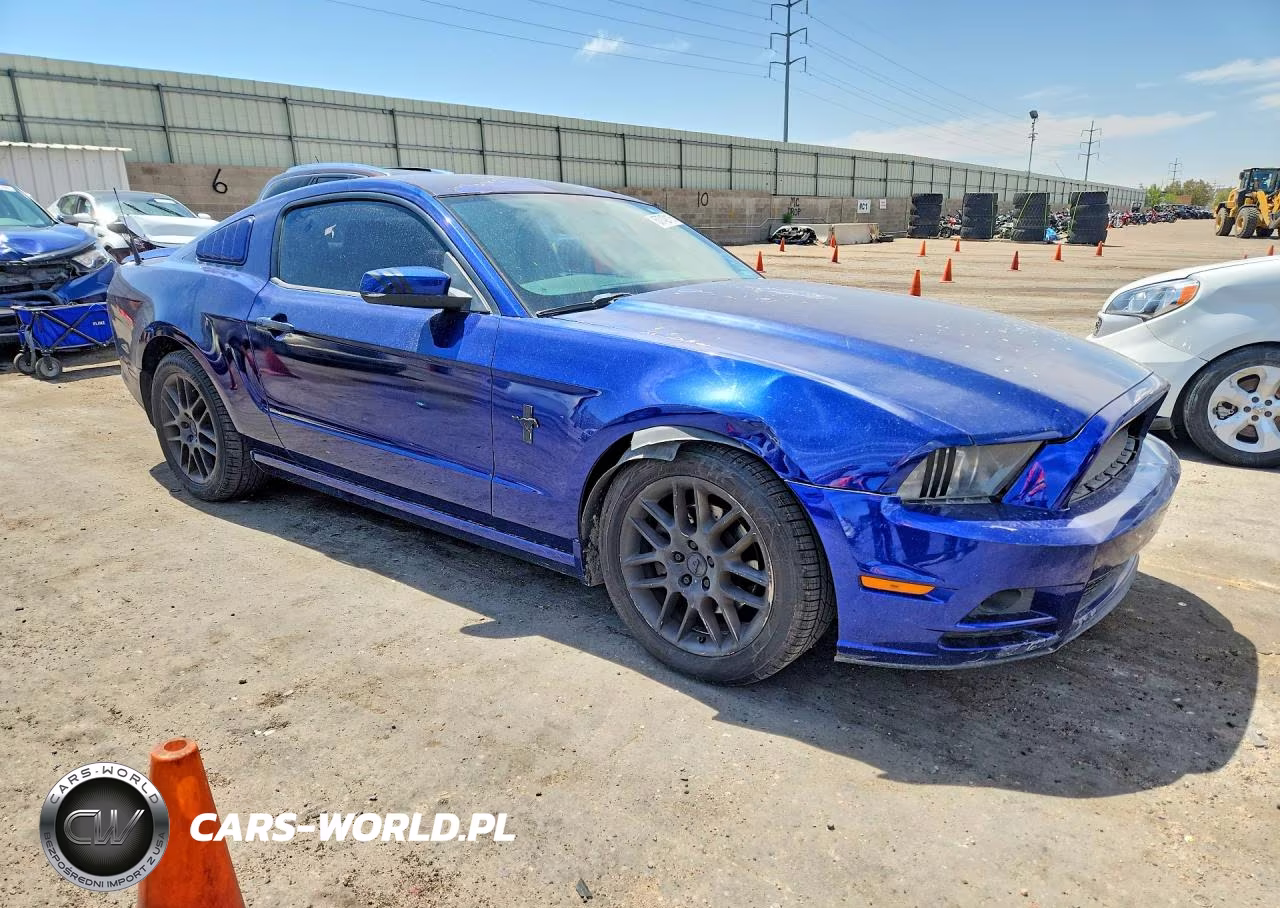 2013 Ford - Ford Mustang VIN:1ZVBP8AM5D5232328 - 4