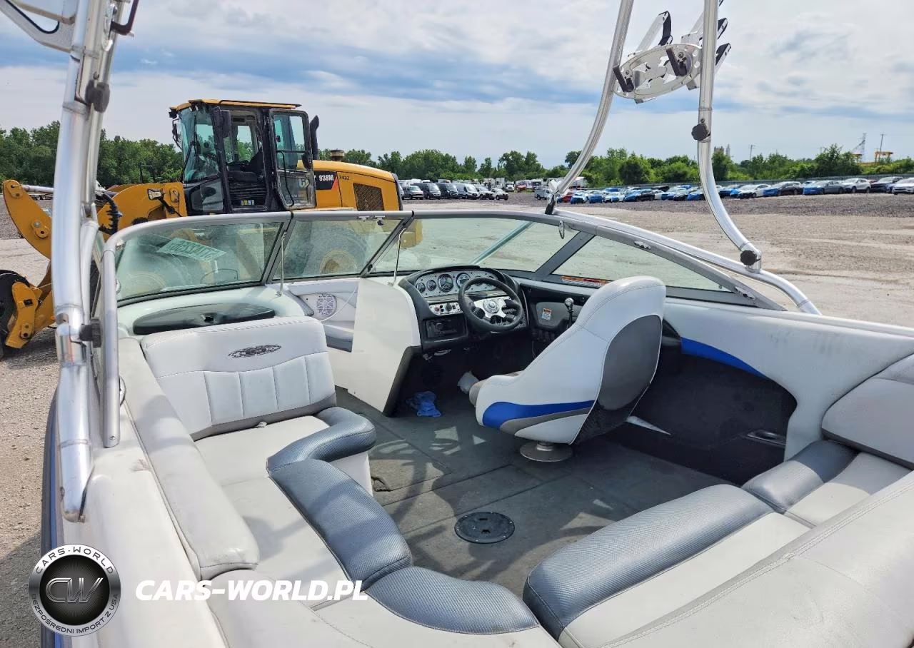 2004 Mastercraft Boat VIN:MBCNUHG6A404 - 9