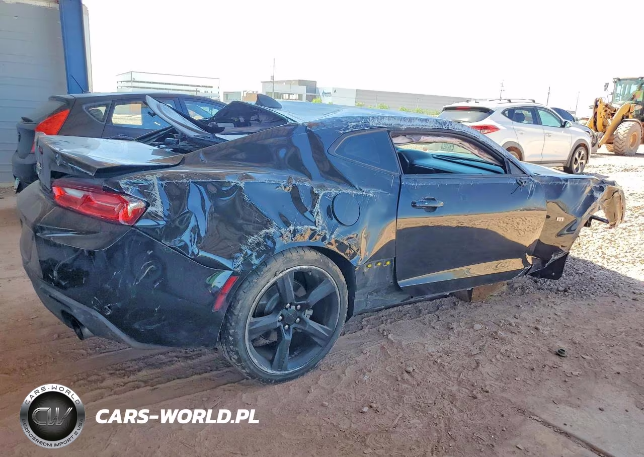 2018 Chevrolet Camaro Lt VIN:1G1FB1RS9J0188428 - 3