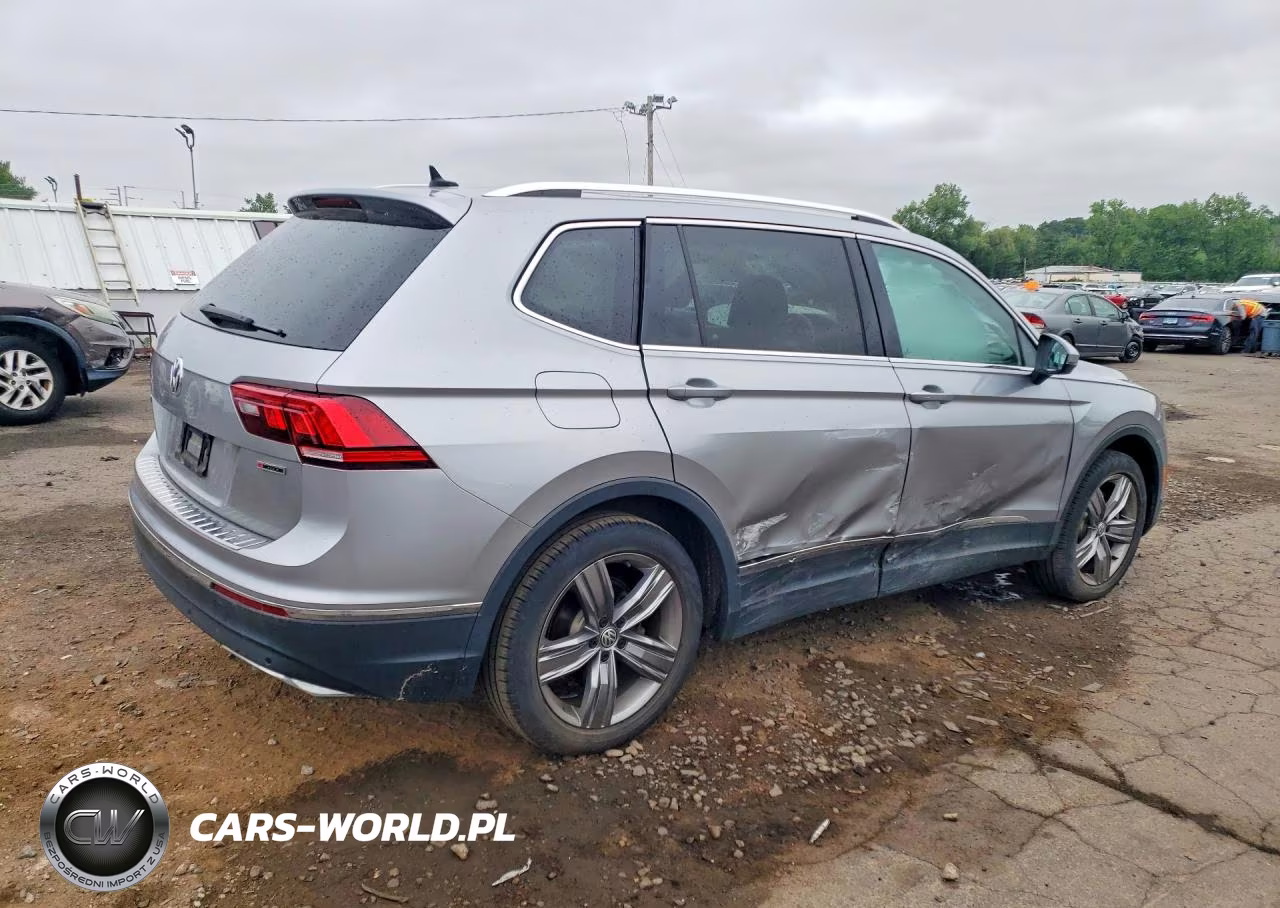 2021 Volkswagen Tiguan Se VIN:3VV2B7AX2MM073947 - 3