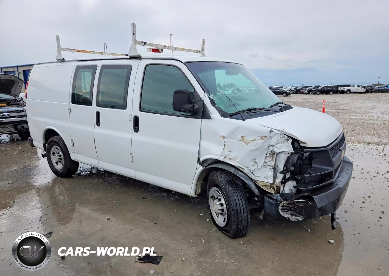 2014 Chevrolet Express G2500 VIN:1GCWGFCAXE1142760 - 4