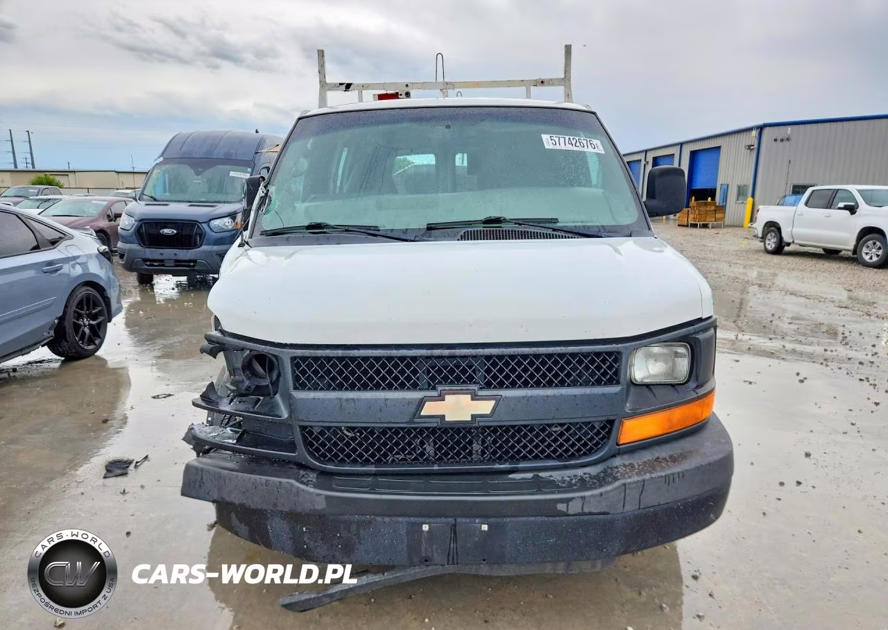 2014 Chevrolet Express G2500 VIN:1GCWGFCAXE1142760 - 5