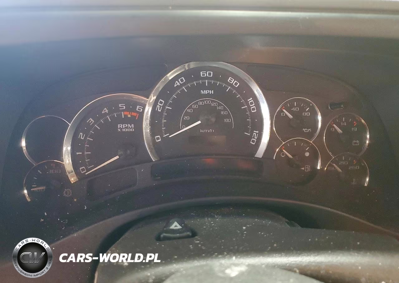 2005 Cadillac Escalade Luxury VIN:1GYEK63N45R191865 - 9