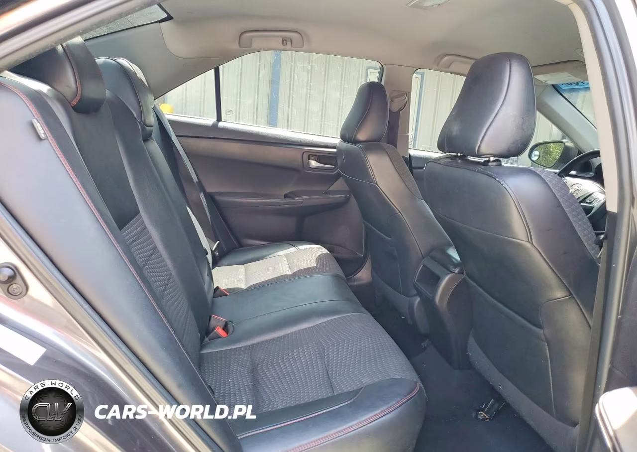 2015 Toyota Camry Se VIN:4T1BF1FKXFU074464 - 10