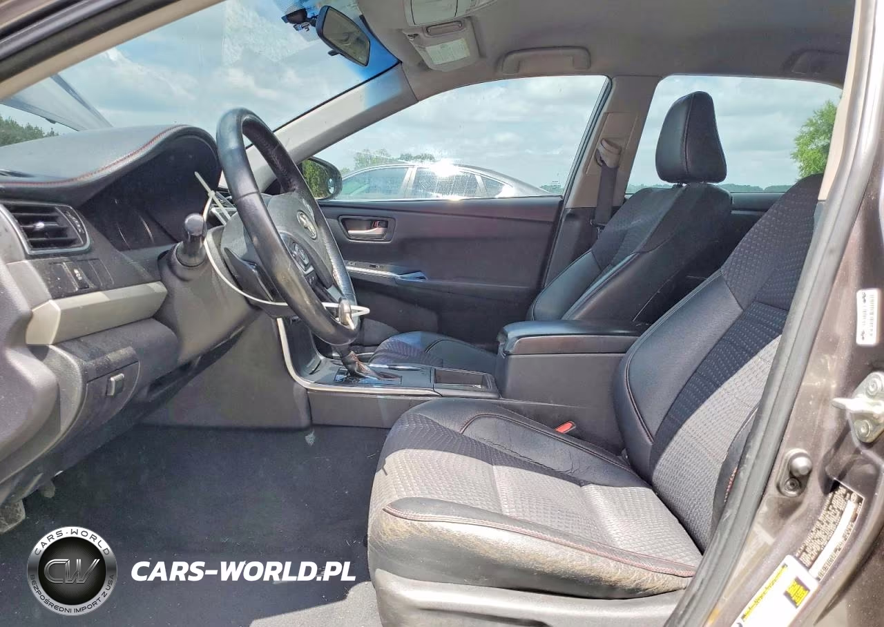2015 Toyota Camry Se VIN:4T1BF1FKXFU074464 - 7