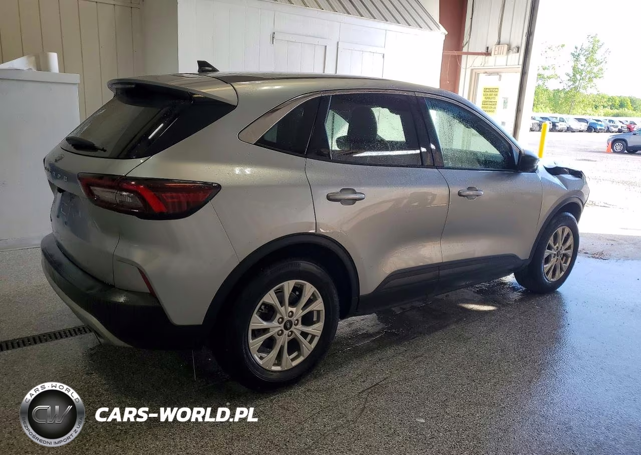 2024 Ford Escape Active VIN:1FMCU0GN4RUA12009 - 3