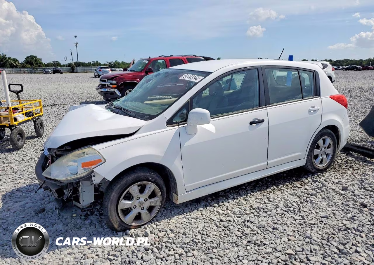 2011 Nissan Versa 1.8 S
