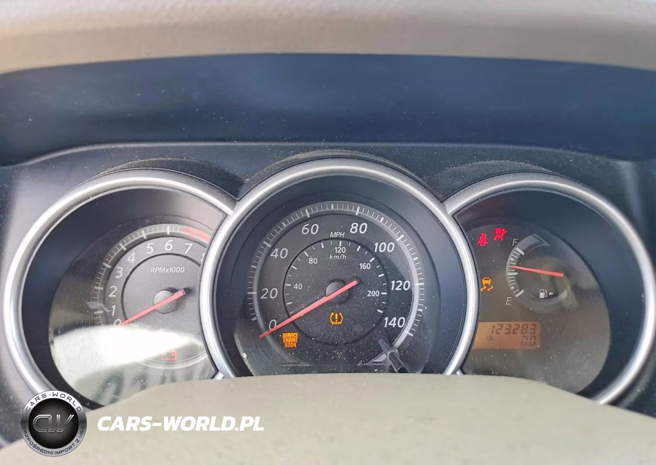 2011 Nissan Versa 1.8 S VIN:3N1BC1CP9BL513500 - 9