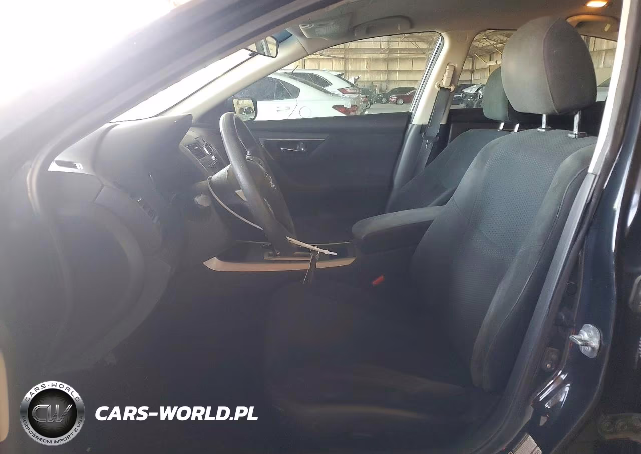 2015 Nissan Altima 2.5 S VIN:1N4AL3AP2FC209486 - 7