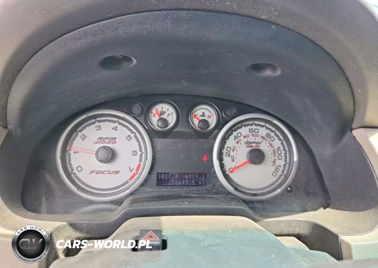 2011 Ford Focus S VIN:1FAHP3EN4BW112357 - 9
