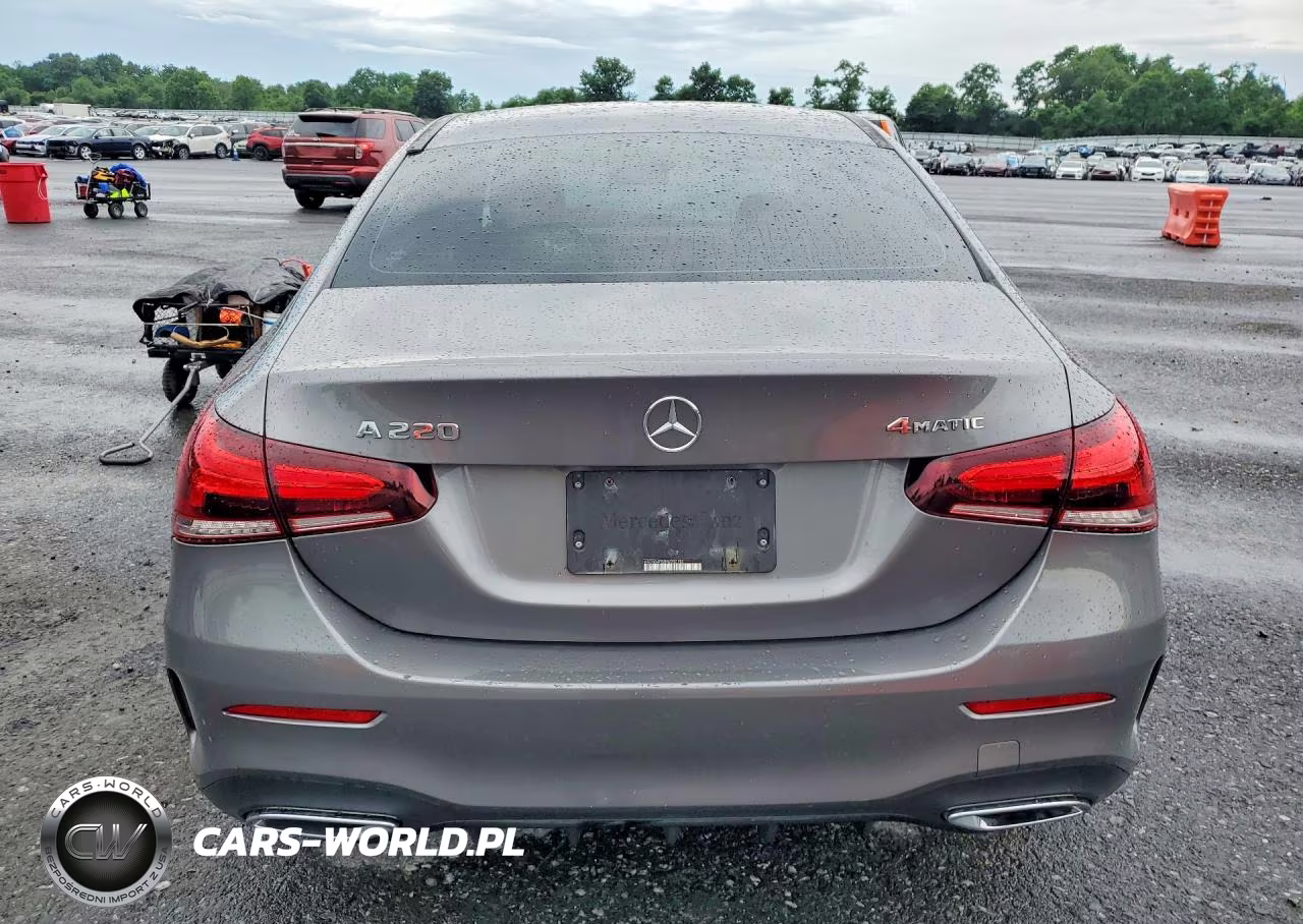 2019 Mercedes-Benz A 220 4Matic VIN:WDD3G4FB3KW032195 - 6