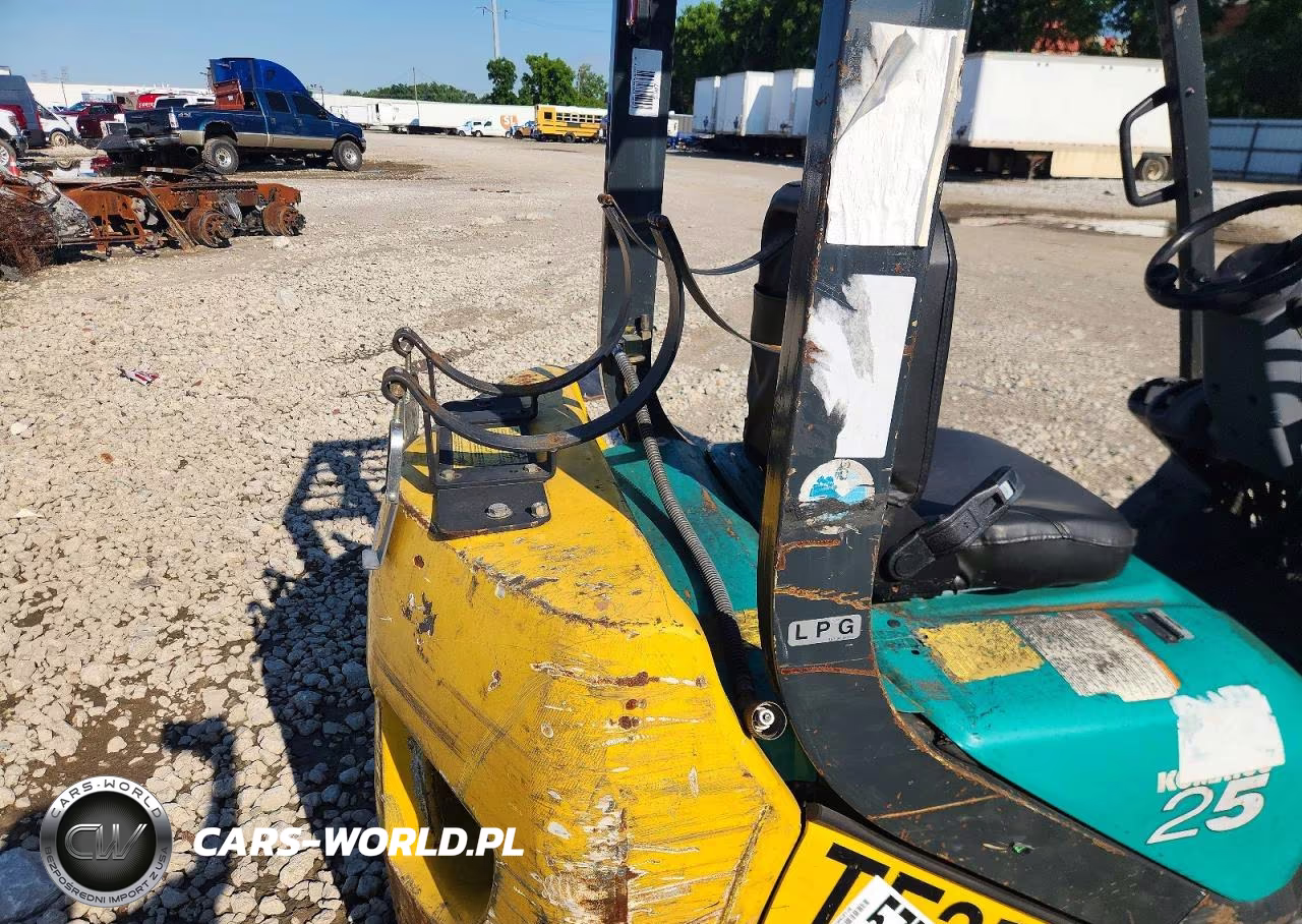 2005 Komatsu Eg25St-16 Forklift VIN:211925A - 6