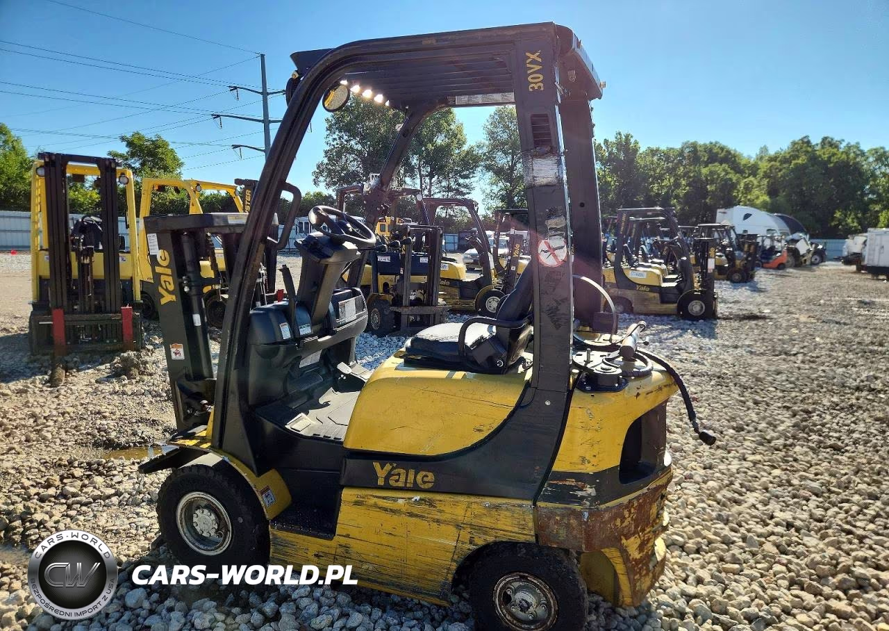 2017 Yale Glp030Vxnrsv062 Forklift VIN:D810V02893R - 3