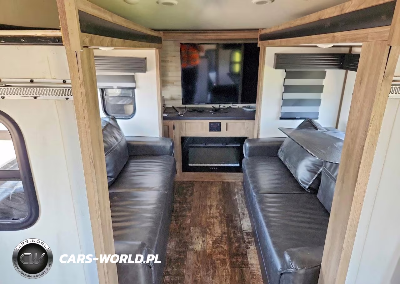 2021 Foresriver Sabre Camper VIN:5ZT3SR2B4M6107984 - 5