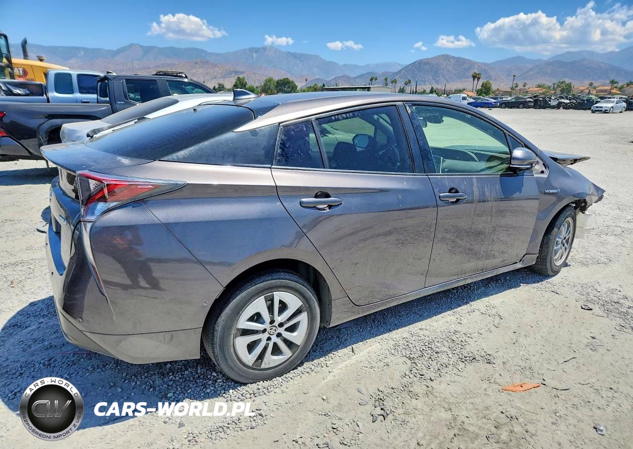2017 Toyota Prius Three VIN:JTDKARFU9H3544155 - 3