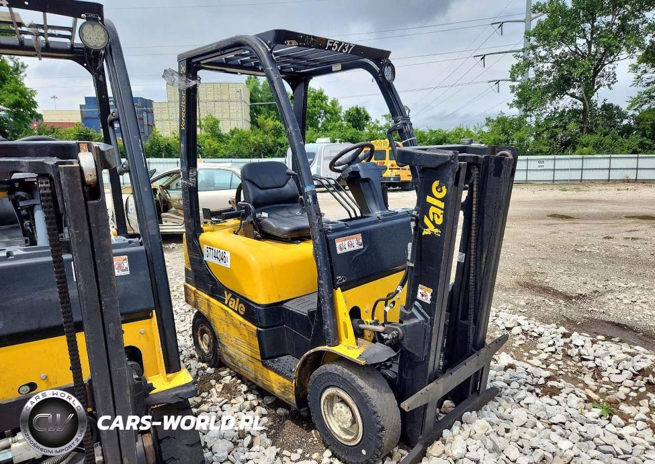 2017 Yale Glp030Vxnrsv062 Forklift