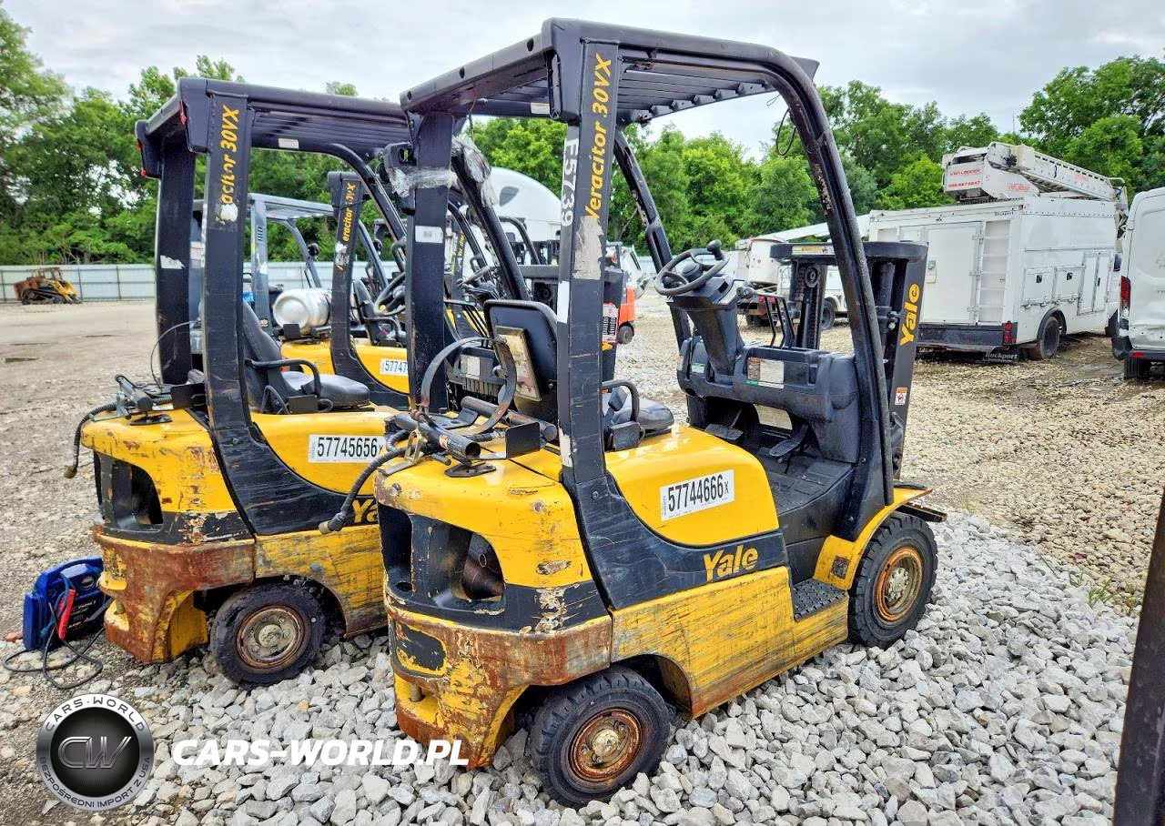2017 Yale Glp030Vxnrasv062 Forklift VIN:D810V02964R - 4