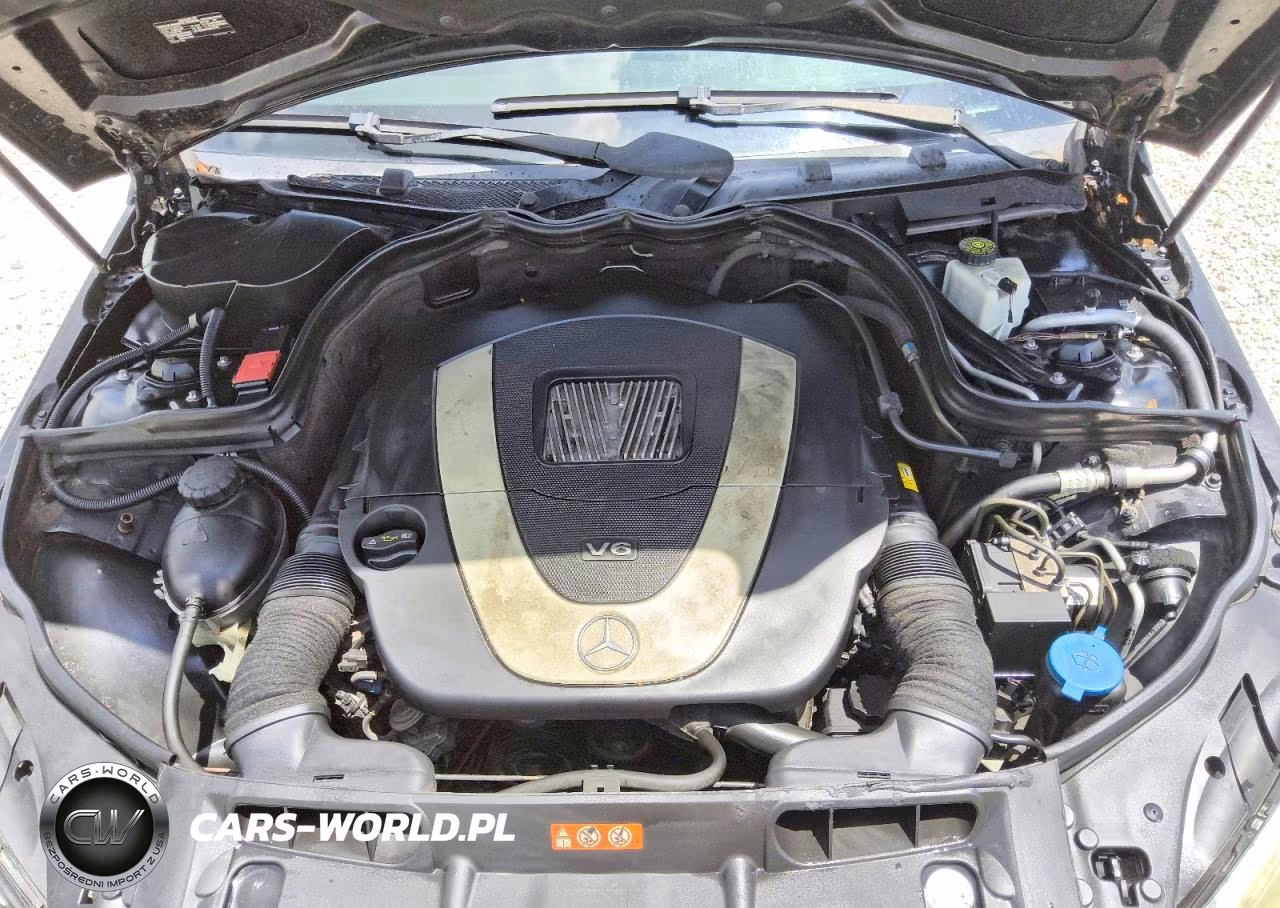 2010 Mercedes-Benz C 300 VIN:WDDGF5EB0AR100641 - 11
