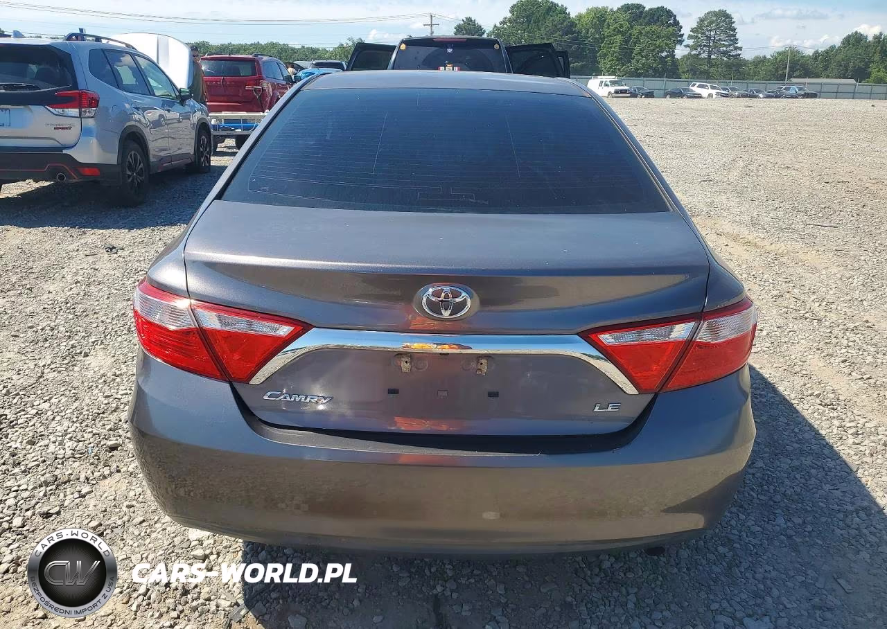2017 Toyota Camry Le VIN:4T1BF1FK6HU627016 - 6