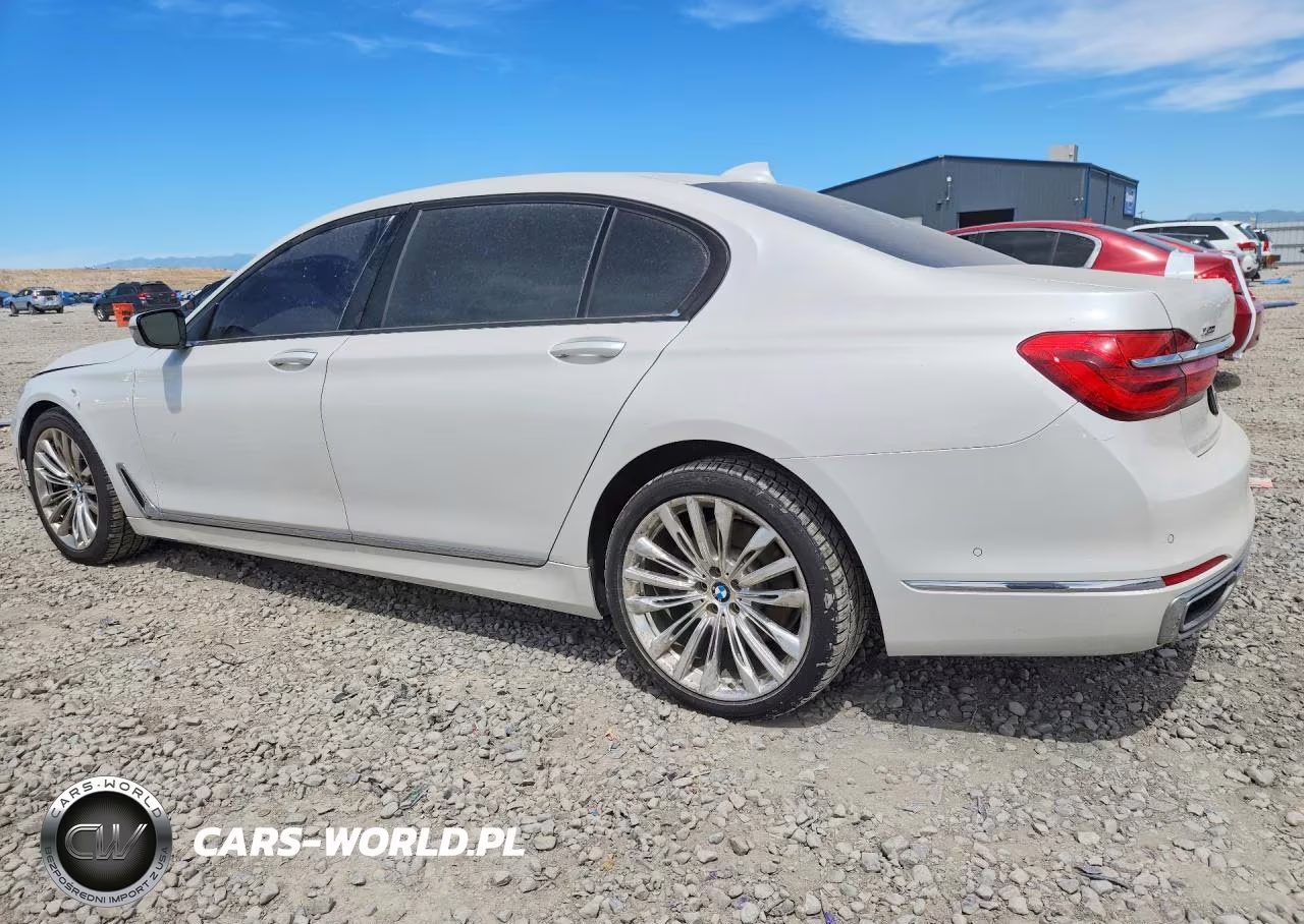 2016 BMW 750 Xi VIN:WBA7F2C5XGG418922 - 2