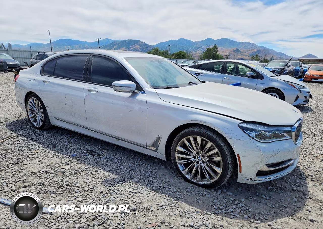 2016 BMW 750 Xi VIN:WBA7F2C5XGG418922 - 4